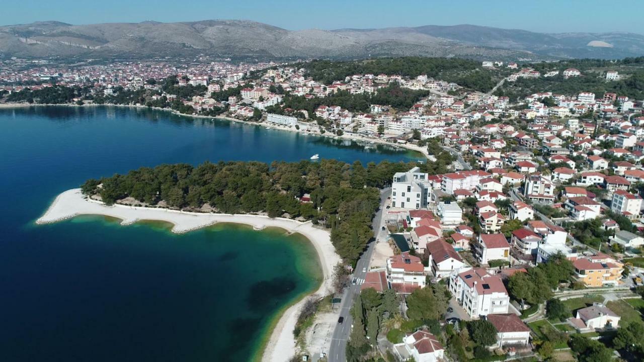 Apartment Kristina Трогир Екстериор снимка